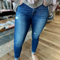 Leigh High Rise Skinny Jean