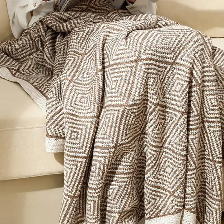 Taupe Geometric Diamond Throw Blanket
