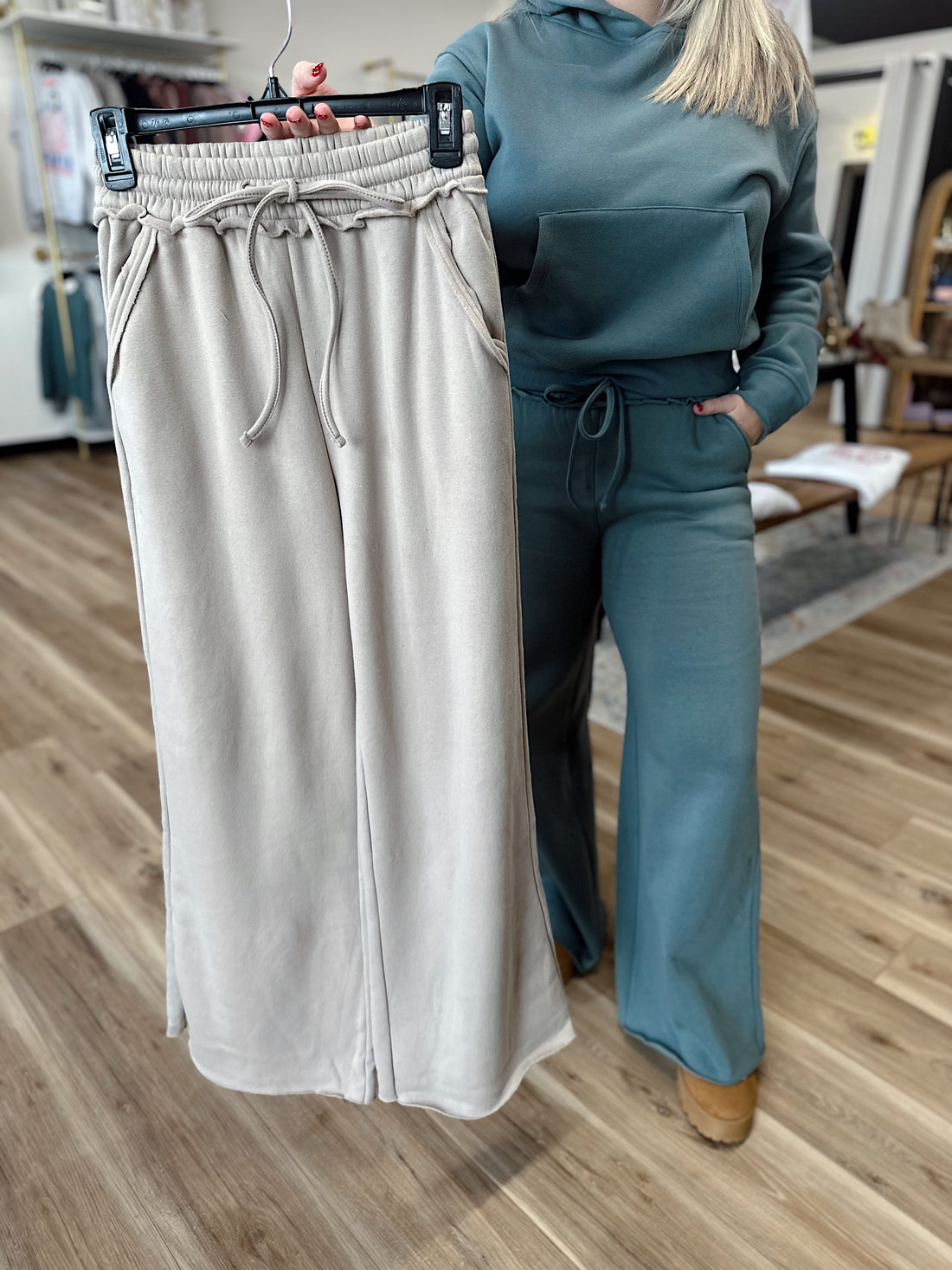 Kiki Wide Leg Sweatpant