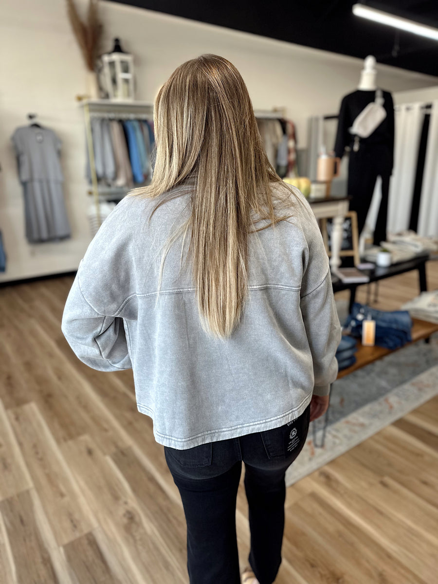Betty Acid Wash Cropped Shacket