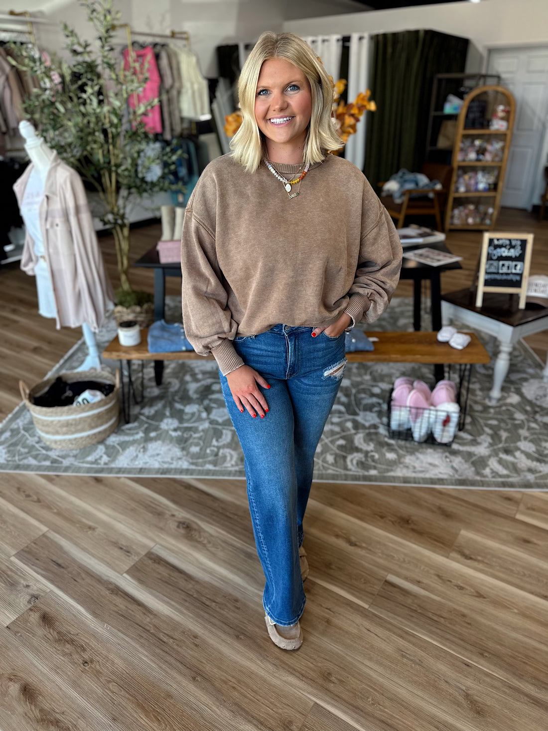 Bailey Acid Wash Pullover