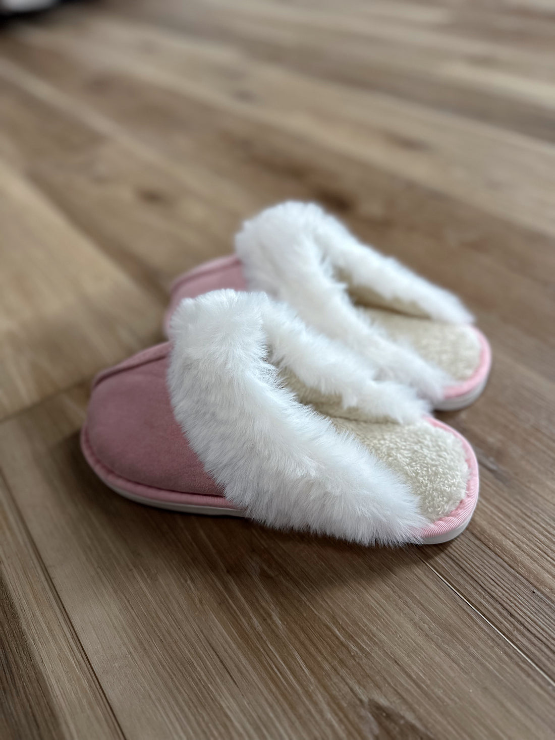Faux Fur Suede Slippers
