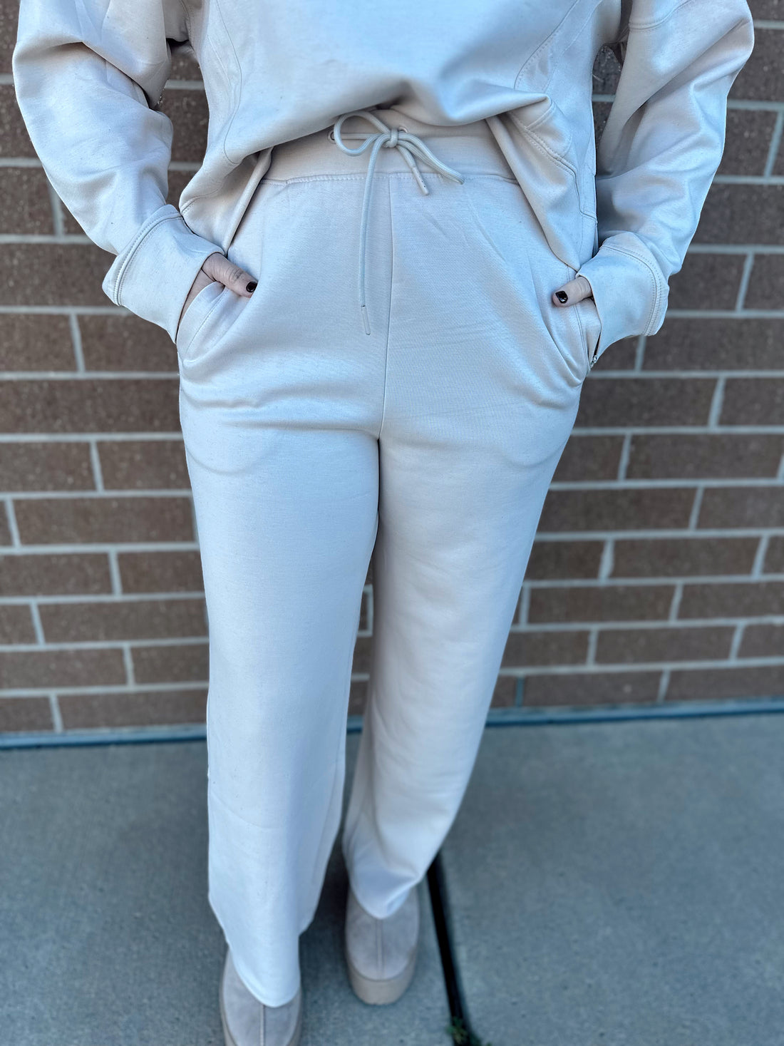 Olivia Beige Set