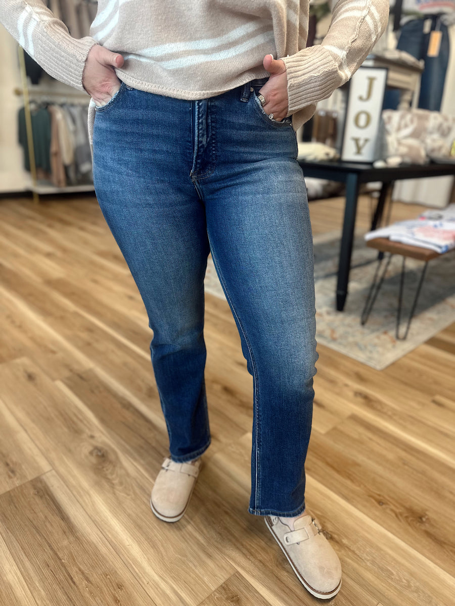 Bostyn High Rise Crop Straight Jean