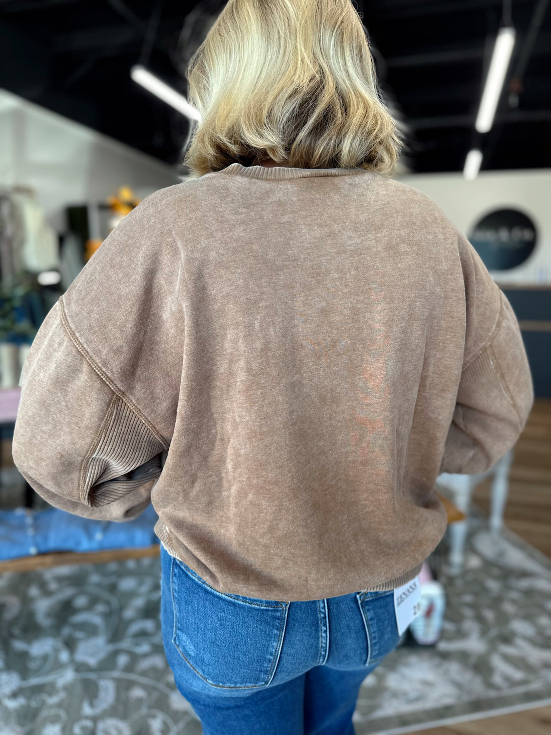 Bailey Acid Wash Pullover