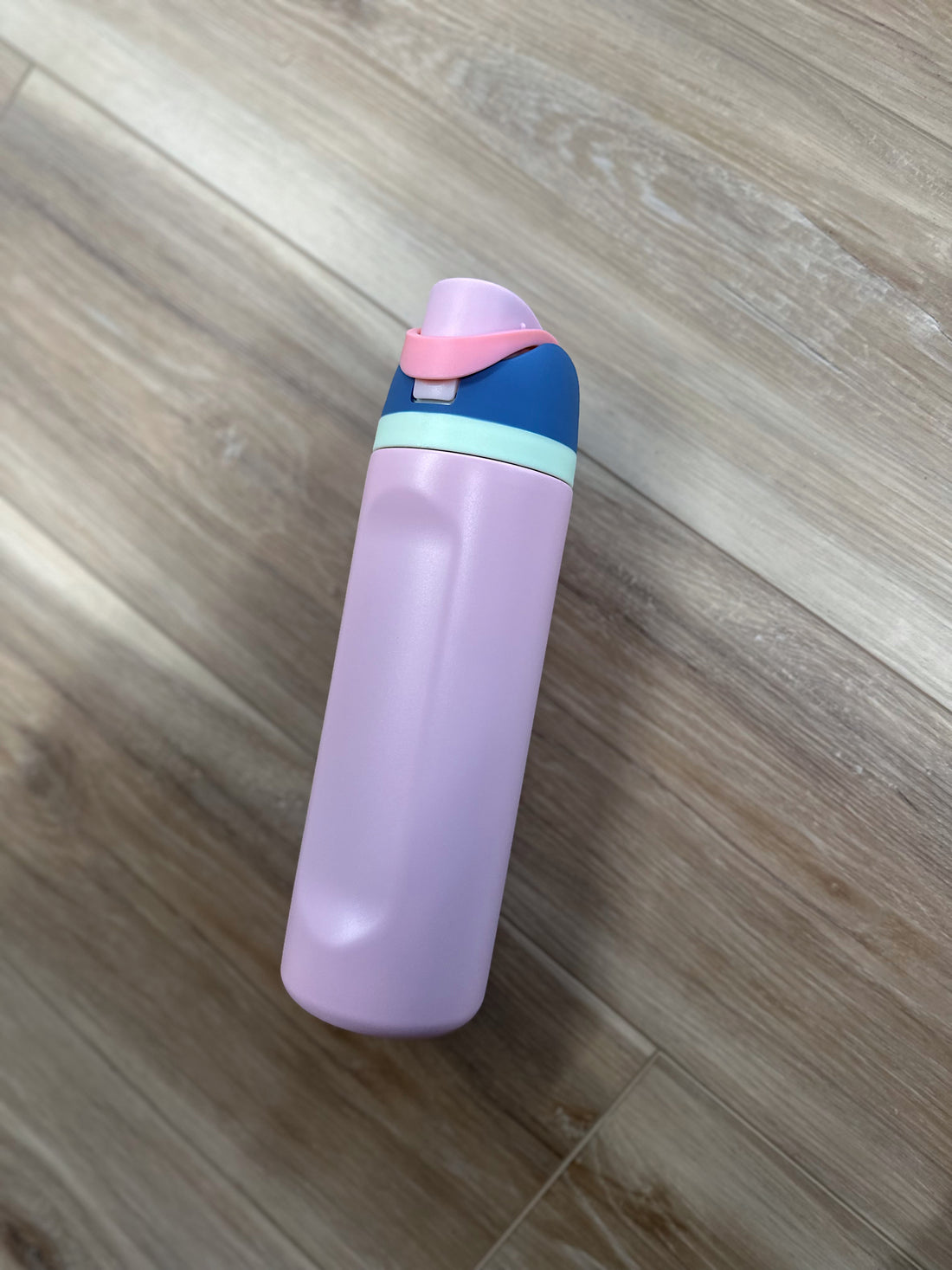 24 oz. Stainless Steel Insulated Water Bottle
